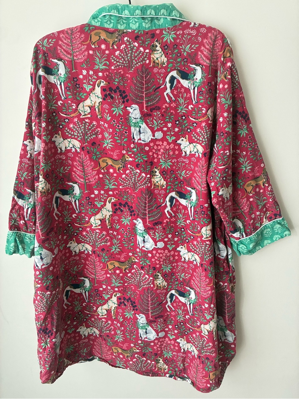 PRINTFRESH Pajamas Women’s 2X Happy Howlidays Dog Christmas Print Top Only - Picture 2 of 11